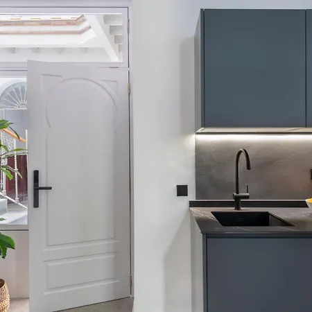 Casa Bedoya & Colors By Magno *